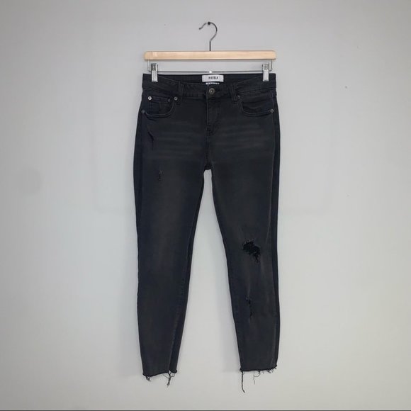 Pistola Jeans Women’s Size 28 Washed Black Denim High Rise Distressed  Raw Hem - Picture 2 of 12